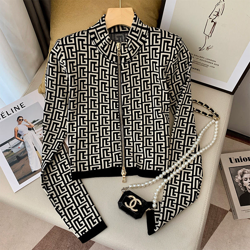 Winter Clothing Trends For Women - Ladies Fashion Printing Temperament Coat Autumn