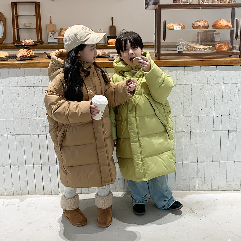 Children's Clothing Over The K - Winter Clothing Activity recension och pris